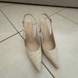 SCHUTZ Ivory/Cream Pointed-Toe Slingback Heels